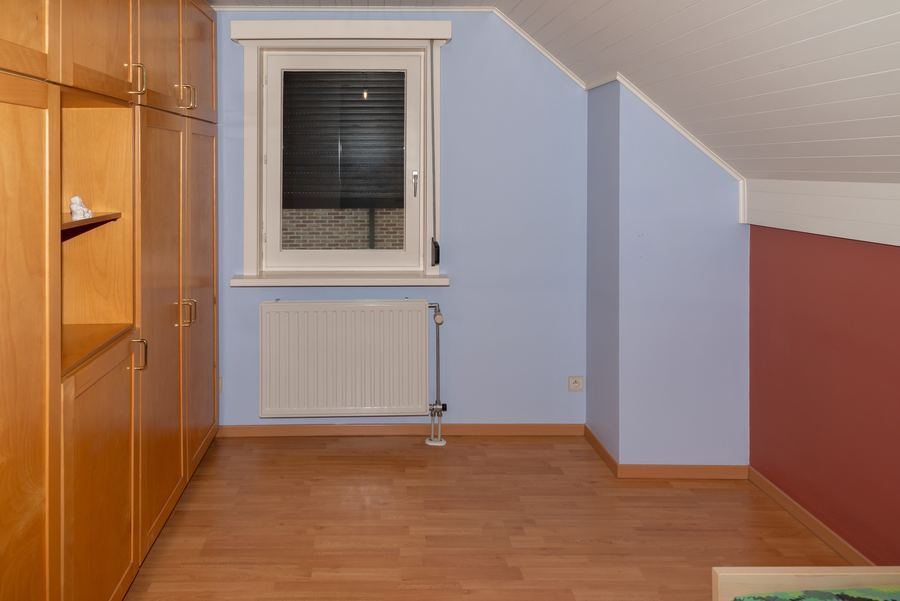 Vierde slaapkamer, licht en rustig gelegen